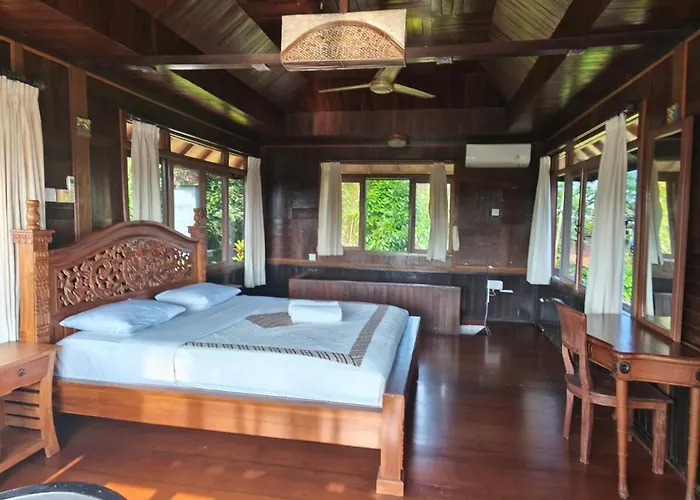 Ferienhaus Cozy Two Bed With Swiming Pool *